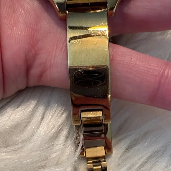 Michael Kors Gold Tone Minimalist Bracelet Watch - Picture 13 of 15